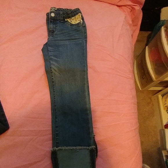 Cat & Jack size 8 - Picture 2 of 2